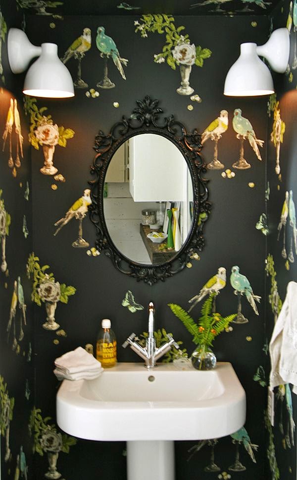 Do or Don't: Wallpaper in bathrooms | CANDANA
